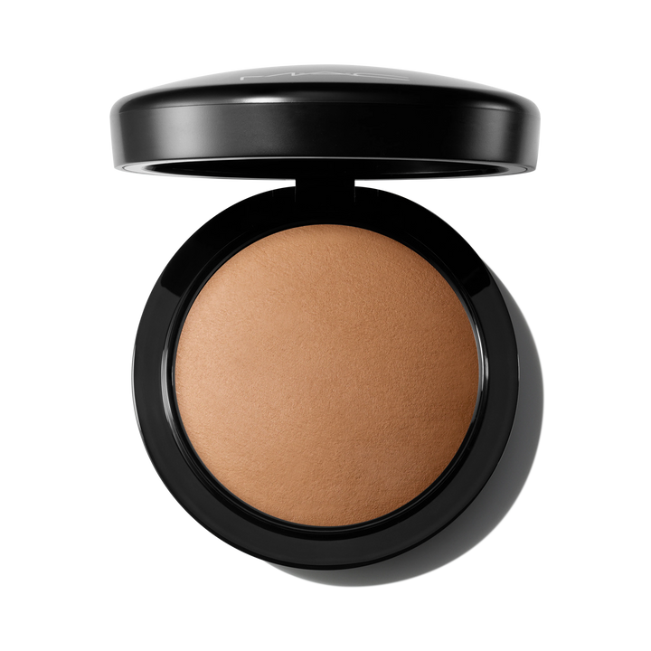 MAC Cosmetics - Mineral Skineralize Skinfinish Natural